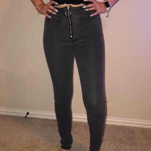 grey skinny jeans
